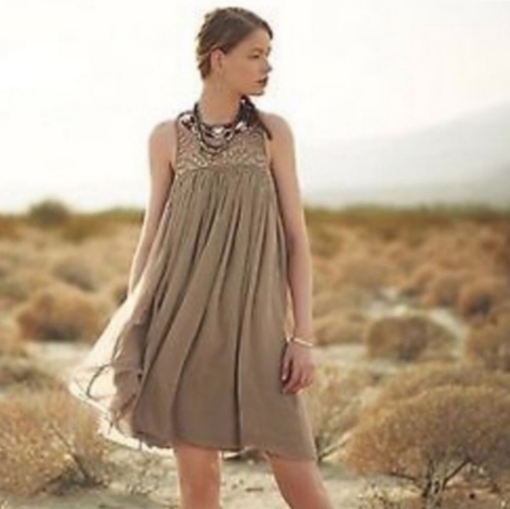 ANTHROPOLOGIE Moulinette Soeurs Bejeweled Sonora Tan Mini Trapeze Dress